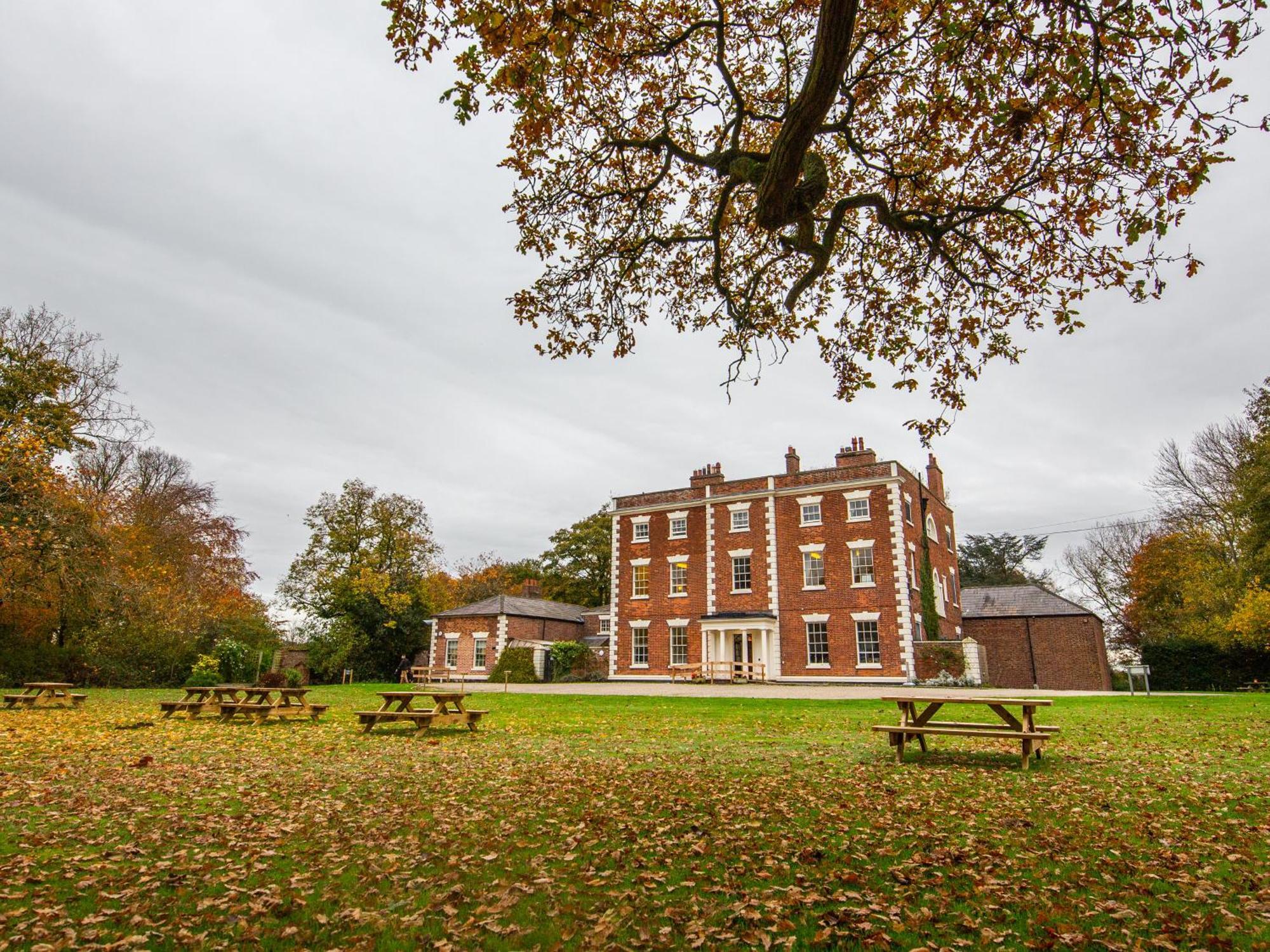 Yha Chester Trafford Hall Dunham-on-the-Hill ภายนอก รูปภาพ