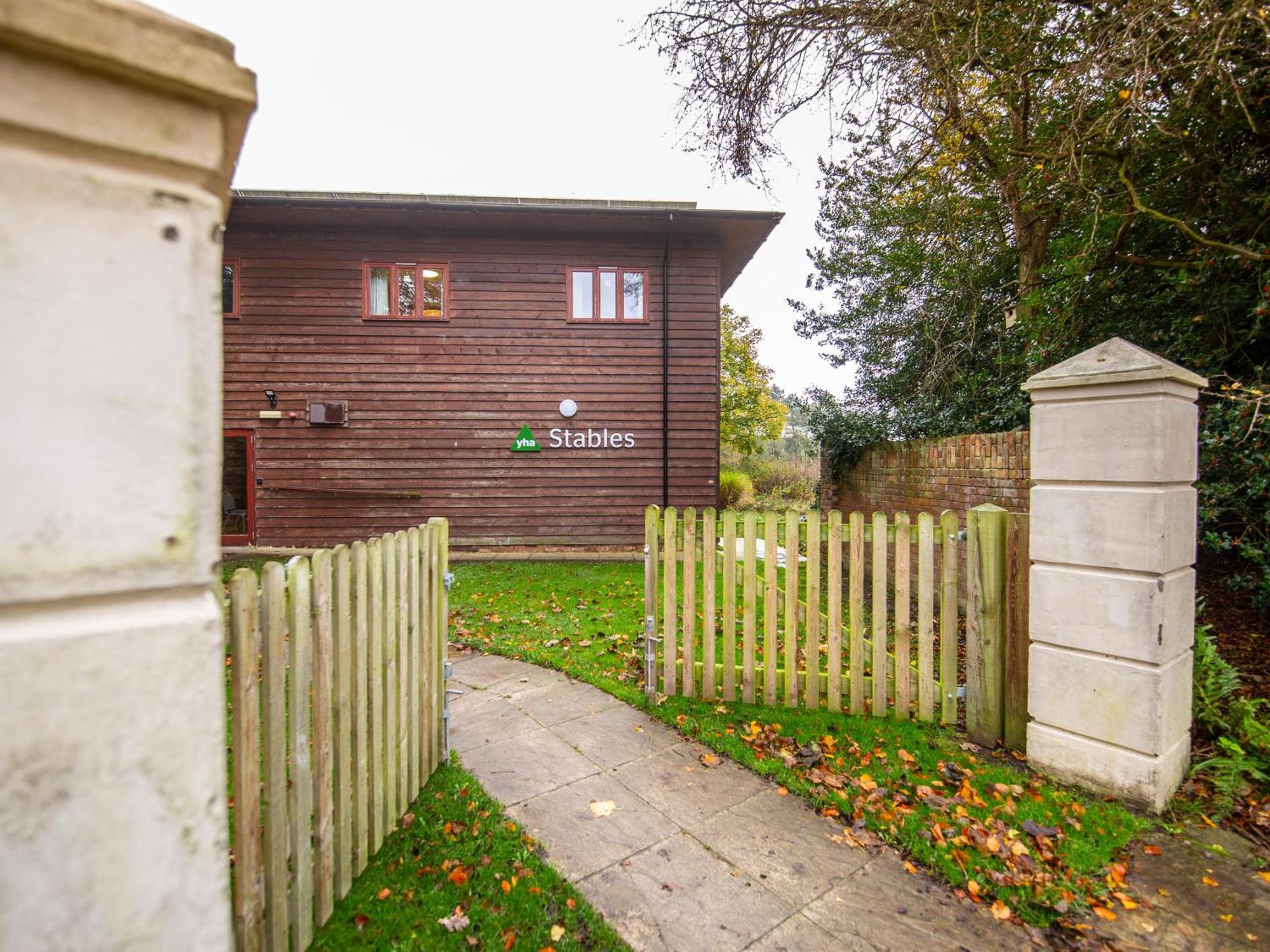 Yha Chester Trafford Hall Dunham-on-the-Hill ภายนอก รูปภาพ