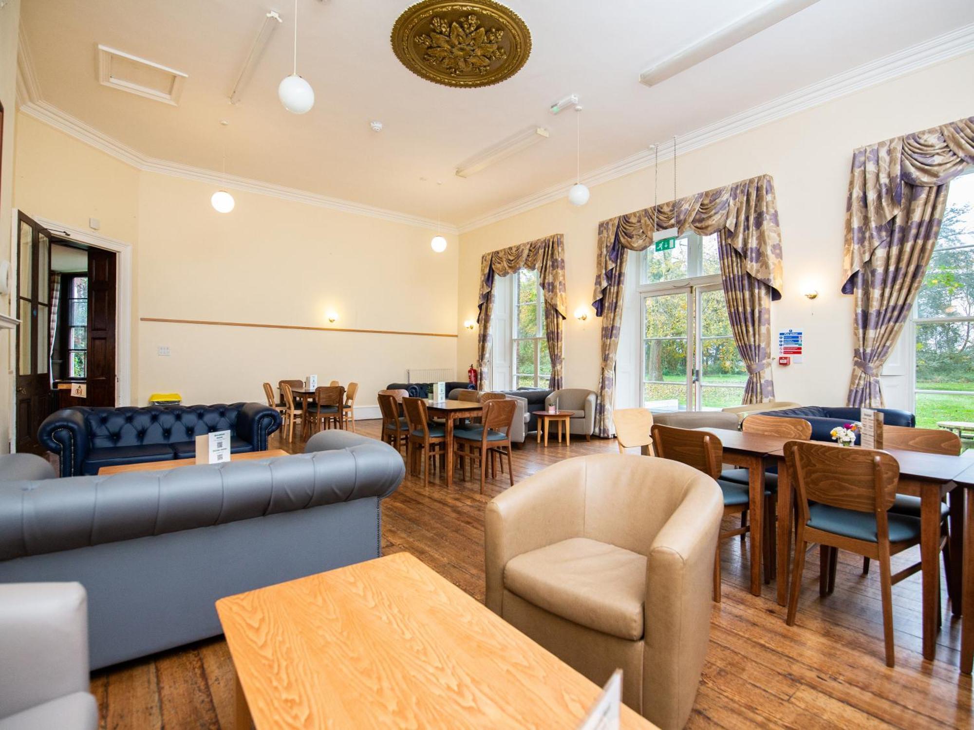Yha Chester Trafford Hall Dunham-on-the-Hill ภายนอก รูปภาพ